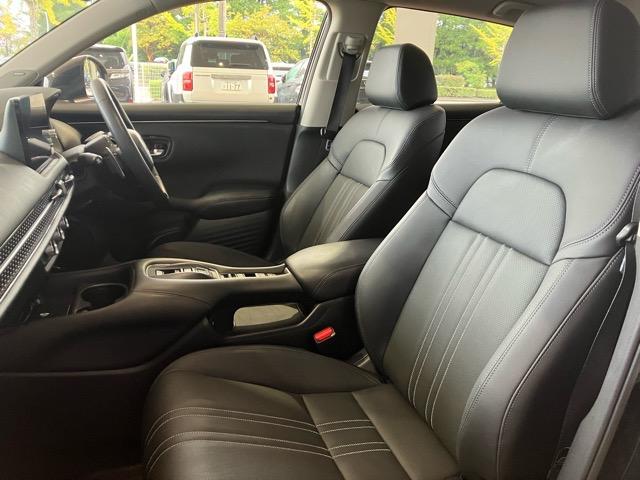 ZR-V e:HEV Z 純正9型地デジナビ 全方位モニター BOSE 黒レザーシート ホンダセンシング ACC BSM シートヒーター ステアリングヒーター パワーバックドア メモリー機能付パワーシート ワイヤレス充電(8枚目)