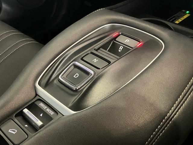 ZR-V e:HEV Z 純正9型地デジナビ 全方位モニター BOSE 黒レザーシート ホンダセンシング ACC BSM シートヒーター ステアリングヒーター パワーバックドア メモリー機能付パワーシート ワイヤレス充電(20枚目)