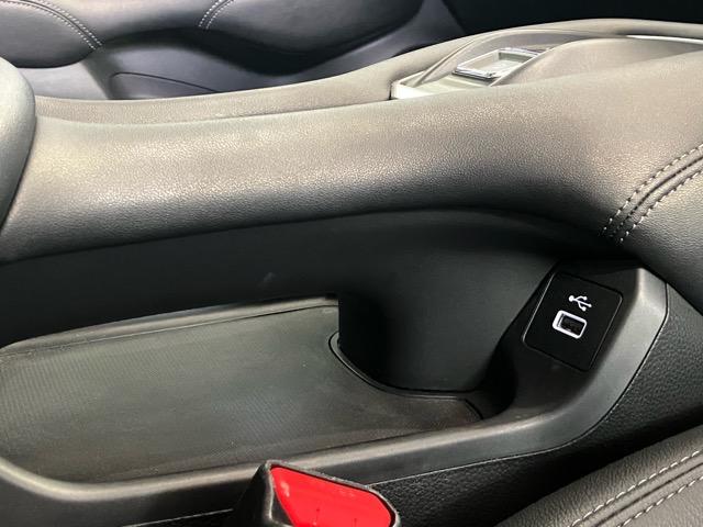 ZR-V e:HEV Z 純正9型地デジナビ 全方位モニター BOSE 黒レザーシート ホンダセンシング ACC BSM シートヒーター ステアリングヒーター パワーバックドア メモリー機能付パワーシート ワイヤレス充電(21枚目)