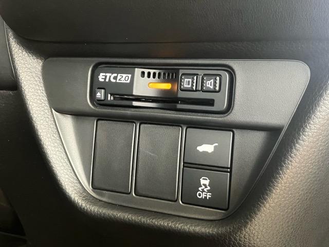 ZR-V e:HEV Z 純正9型地デジナビ 全方位モニター BOSE 黒レザーシート ホンダセンシング ACC BSM シートヒーター ステアリングヒーター パワーバックドア メモリー機能付パワーシート ワイヤレス充電(25枚目)