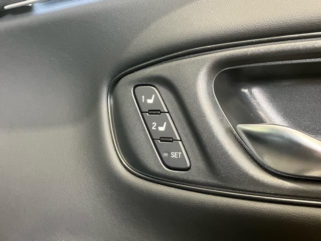 ZR-V e:HEV Z 純正9型地デジナビ 全方位モニター BOSE 黒レザーシート ホンダセンシング ACC BSM シートヒーター ステアリングヒーター パワーバックドア メモリー機能付パワーシート ワイヤレス充電(27枚目)