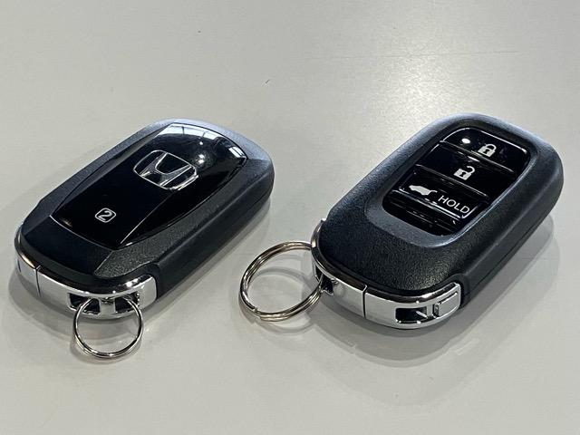 ZR-V e:HEV Z 純正9型地デジナビ 全方位モニター BOSE 黒レザーシート ホンダセンシング ACC BSM シートヒーター ステアリングヒーター パワーバックドア メモリー機能付パワーシート ワイヤレス充電(29枚目)