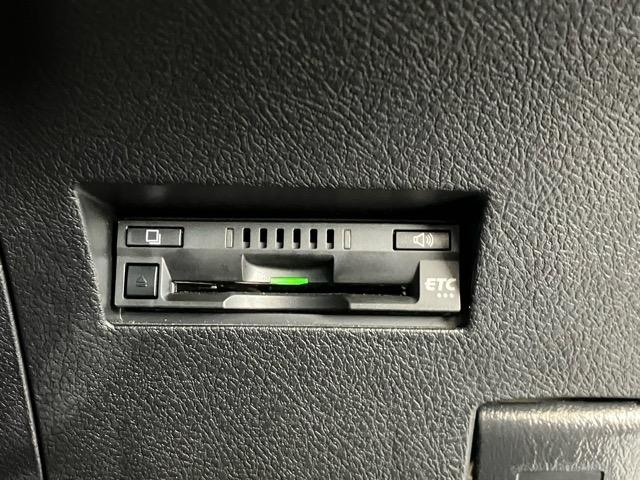 カローラフィールダー ハイブリッドG ダブルバイビー イクリプス地デジSDナビ バックカメラ クルーズコントロール 衝突軽減ブレーキ レーンキープアシスト ETC ハーフ合皮シート ルーフレール LEDヘッドライト スマートキー(23枚目)