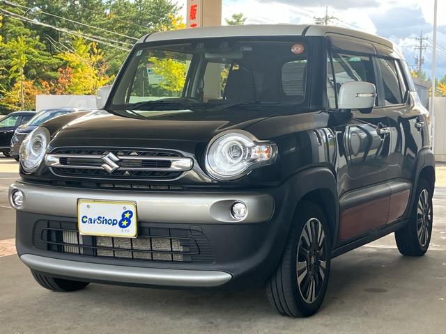 クロスビー ハイブリッドＭＺ　４ＷＤ　黒×白×赤３ツートン　純正ディスプレイオーディオ　レーダーブレーキ　レーンキープ　アダクティブクルーズ　コーナーセンサー　前席シートヒーター　パドルシフト　スマートキー　ＥＴＣ　ドラレコ（4枚目）