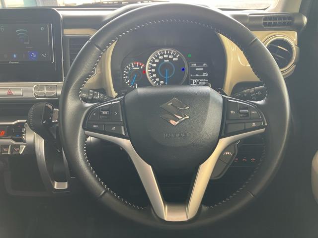 クロスビー ハイブリッドＭＺ　４ＷＤ　黒×白×赤３ツートン　純正ディスプレイオーディオ　レーダーブレーキ　レーンキープ　アダクティブクルーズ　コーナーセンサー　前席シートヒーター　パドルシフト　スマートキー　ＥＴＣ　ドラレコ（15枚目）