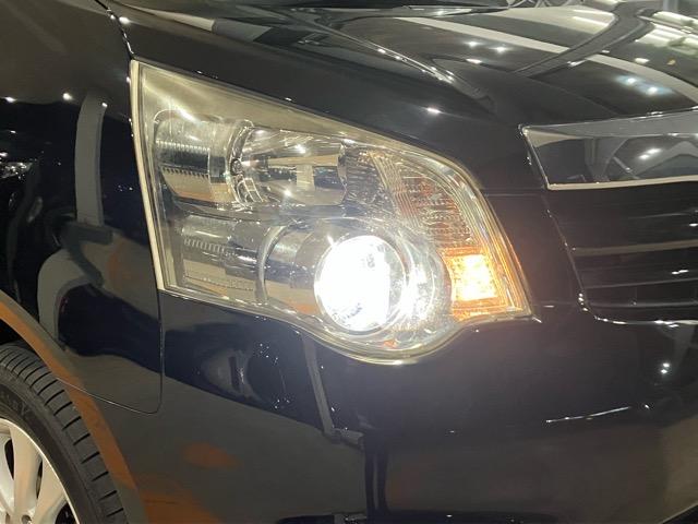 ノア Ｓｉ　４ＷＤ　純正地デジＳＤナビ　バックカメラ　パワースライドドア　ＥＴＣ　パドルシフト　ステアリングスイッチ　ＨＩＤ　スマートキー（26枚目）