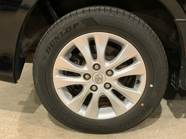 ノア Ｓｉ　４ＷＤ　純正地デジＳＤナビ　バックカメラ　パワースライドドア　ＥＴＣ　パドルシフト　ステアリングスイッチ　ＨＩＤ　スマートキー（27枚目）