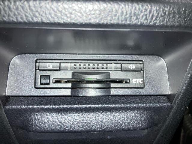 ノア X スマートエントリーシステム パワースライドドア アルパイン地デジナビ バックカメラ LEDヘッドライト アイドリングストップ ETC(19枚目)