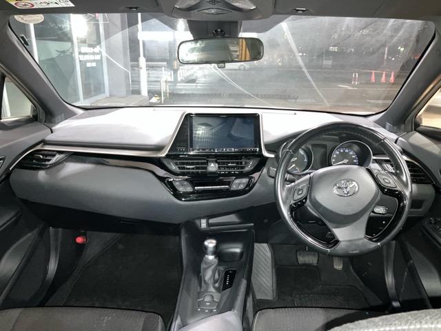 C-HR S LEDパッケージ 車検整備付 セーフティセンス アルパイン9インチ地デジナビ LEDヘッドライト スマートキー ETC(7枚目)