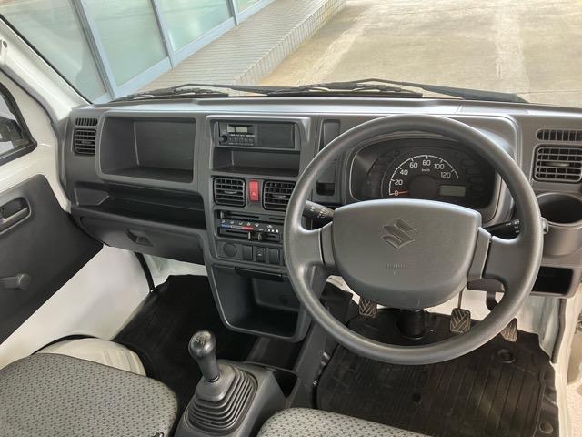 キャリイトラック KCエアコン・パワステ 4WD 5MT 純正AM/FMラジオ 荷台マット 3方開(6枚目)