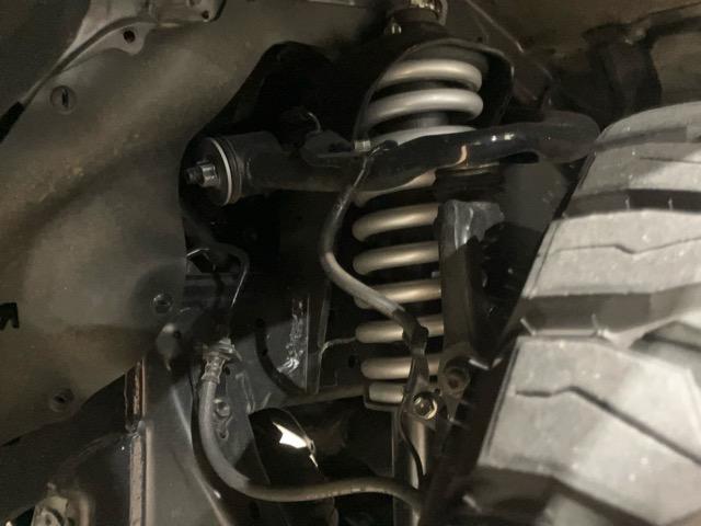 ハイラックス Ｚ　ＧＲスポーツ　キャノピー　純正８型ナビ　ＪＢＬ　アルパインデジタルインナーミラー　全方位Ｍ　ＡＣＣ　衝突軽減　ＪＡＯＳフロントアンダーカバー　リフトアップ　純正ラゲッジハードカバー　ＢＬＡＣＫ　ＲＨＩＮＯ　１７ＡＷ（31枚目）