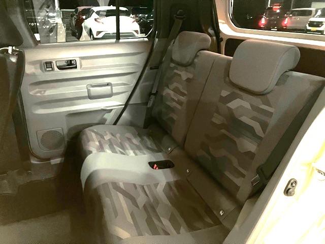 タフト Ｇ　車検整備付　純正９型地デジナビ　前後メッキガーニッシュ　ブラックパック　バックカメラ　スマートアシスト　スカイフィールトップ　シートヒーター　ＬＥＤヘッド　Ａストップ　スマートキー　ドラレコ　ＥＴＣ（9枚目）