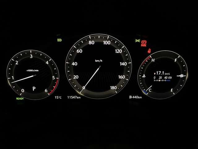 CX-60 3.3 XDハイブリッド エクスクルーシブ スポーツ ディー 盗難防止装置付 MRCC 本革シート スマートキー 横滑り防止装置 LEDヘッドライト メモリーナビ ETC シートヒーター パワーシート バックカメラ 4WD アイドリングストップ ナビ&TV(8枚目)