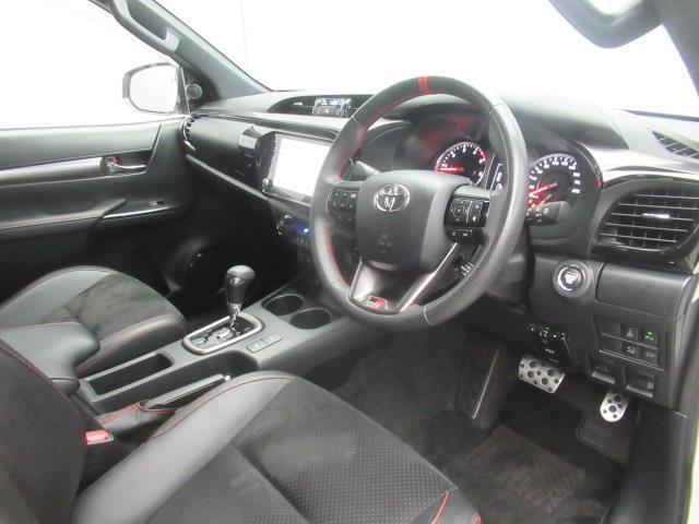 ハイラックス Z GRスポーツ 4WD ミュージックプレイヤー接続可 バックカメラ 衝突被害軽減システム ETC LEDヘッドランプ ワンオーナー ディーゼル(13枚目)