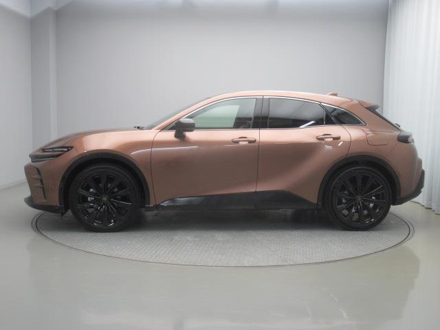 クラウンスポーツ Z 革シート 4WD フルセグ メモリーナビ ミュージックプレイヤー接続可 バックカメラ 衝突被害軽減システム ETC ドラレコ LEDヘッドランプ(3枚目)