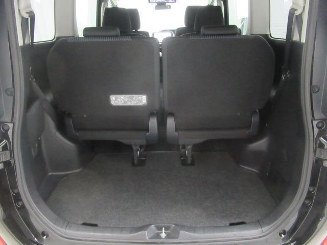 ヴォクシー ＺＳ　煌ＩＩ　フルセグ　メモリーナビ　ＤＶＤ再生　ミュージックプレイヤー接続可　後席モニター　バックカメラ　衝突被害軽減システム　ＥＴＣ　両側電動スライド　ＬＥＤヘッドランプ　乗車定員７人　ワンオーナー（13枚目）