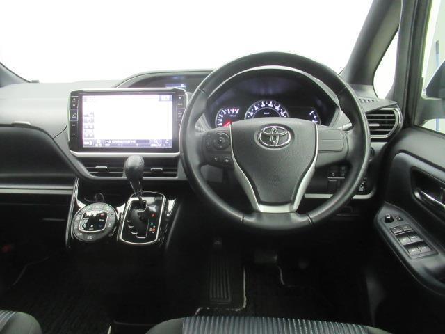 ヴォクシー ＺＳ　煌ＩＩ　フルセグ　メモリーナビ　ＤＶＤ再生　ミュージックプレイヤー接続可　後席モニター　バックカメラ　衝突被害軽減システム　ＥＴＣ　両側電動スライド　ＬＥＤヘッドランプ　乗車定員７人　ワンオーナー（17枚目）