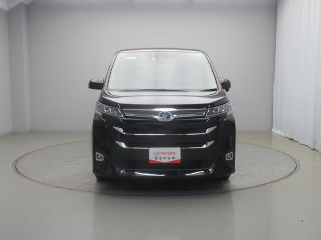 ノア ハイブリッドＺ　４ＷＤ　フルセグ　メモリーナビ　ＤＶＤ再生　ミュージックプレイヤー接続可　後席モニター　バックカメラ　衝突被害軽減システム　ＥＴＣ　ドラレコ　両側電動スライド　ＬＥＤヘッドランプ　乗車定員７人（9枚目）