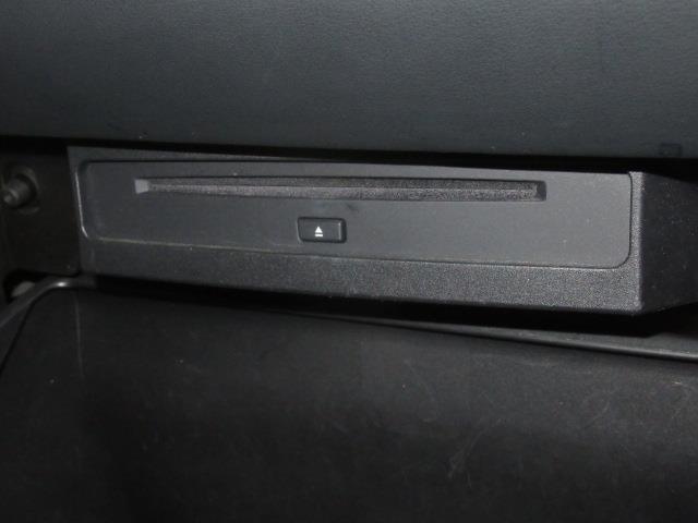 ノア ハイブリッドＺ　４ＷＤ　フルセグ　メモリーナビ　ＤＶＤ再生　ミュージックプレイヤー接続可　後席モニター　バックカメラ　衝突被害軽減システム　ＥＴＣ　ドラレコ　両側電動スライド　ＬＥＤヘッドランプ　乗車定員７人（28枚目）