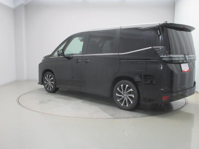 ヴォクシー ハイブリッドS-Z フルセグ メモリーナビ DVD再生 ミュージックプレイヤー接続可 後席モニター バックカメラ 衝突被害軽減システム ETC 両側電動スライド LEDヘッドランプ 乗車定員7人 ワンオーナー(4枚目)