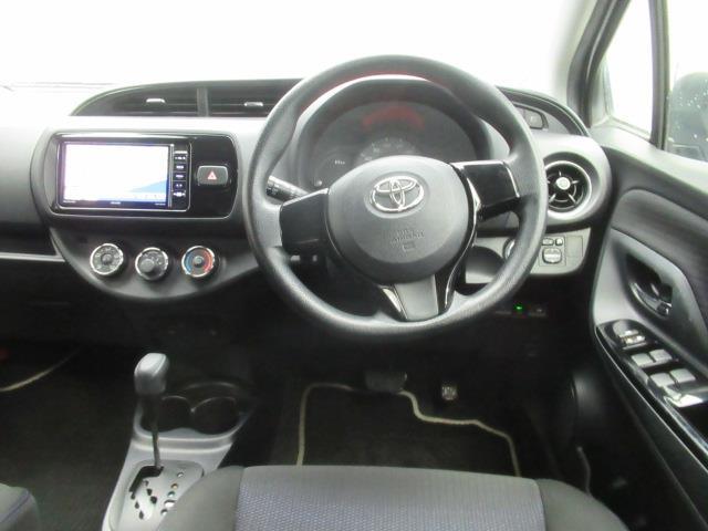 ヴィッツ １．０Ｆ　ＬＥＤエディション　フルセグ　メモリーナビ　ＤＶＤ再生　ミュージックプレイヤー接続可　衝突被害軽減システム　ＥＴＣ　ＬＥＤヘッドランプ（14枚目）