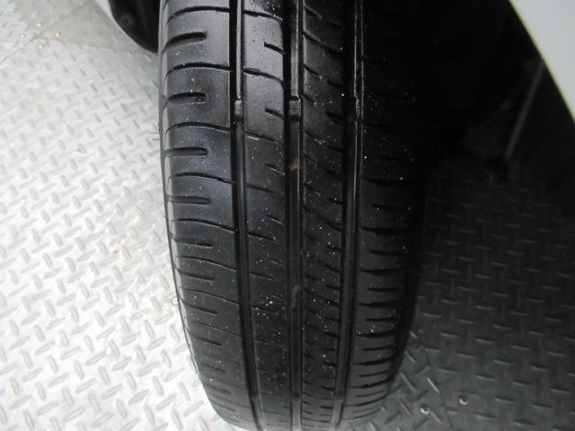 ヴィッツ １．０Ｆ　ＬＥＤエディション　フルセグ　メモリーナビ　ＤＶＤ再生　ミュージックプレイヤー接続可　衝突被害軽減システム　ＥＴＣ　ＬＥＤヘッドランプ（21枚目）