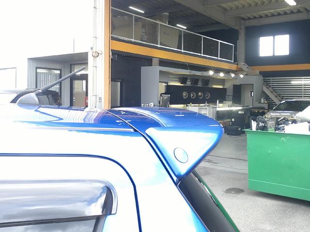 スイフト RS 4WD ケンウッドメモリーナビ ワンセグ CD DVD再生可 HID フォグ オートライト シートヒーター ステアリングスイッチ 16インチアルミ スマートキー クルコン(13枚目)