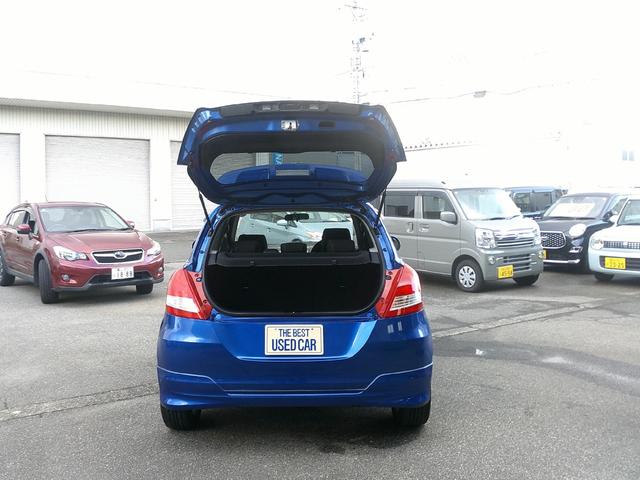 スイフト RS 4WD ケンウッドメモリーナビ ワンセグ CD DVD再生可 HID フォグ オートライト シートヒーター ステアリングスイッチ 16インチアルミ スマートキー クルコン(14枚目)