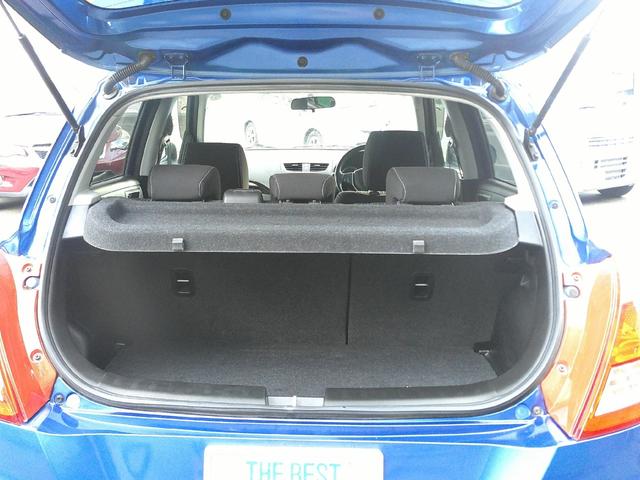 スイフト RS 4WD ケンウッドメモリーナビ ワンセグ CD DVD再生可 HID フォグ オートライト シートヒーター ステアリングスイッチ 16インチアルミ スマートキー クルコン(15枚目)