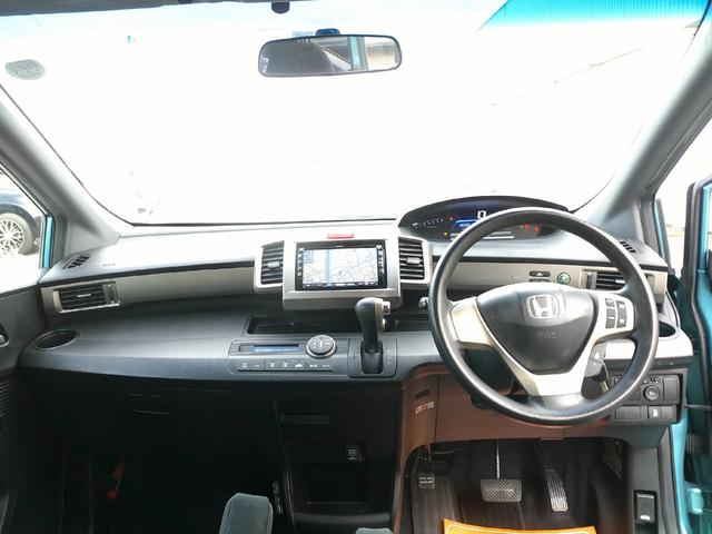 フリードスパイクハイブリッド ジャストセレクション ギャザズHDDナビ ワンセグ DVD再生可 Bカメラ HID オートライト ETC キーレス クルコン ETC 左パワースライド(20枚目)