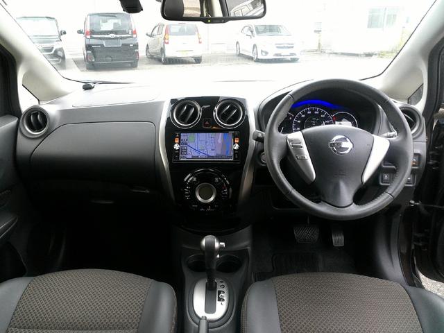 ノート メダリスト　エマージェンシーブレーキパッケージ　純正ＳＤナビ　地デジ　ＤＶＤ　ＡＵＸ　スマートキー　アイドリングストップ　ＨＩＤ　オートライト　フォグ　純正１５インチアルミ　ステアリングスイッチ　ブレーキパッケージ（19枚目）