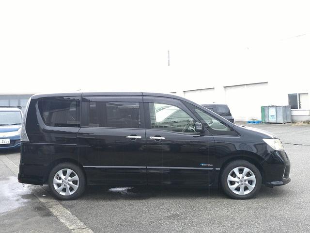 ���S�E�M���E�܂���������͂����܂��B�F�l�̂����X��S��肨�҂����Ă���܂��B���X���́A���d�b���P�{������Ə�����܂��B