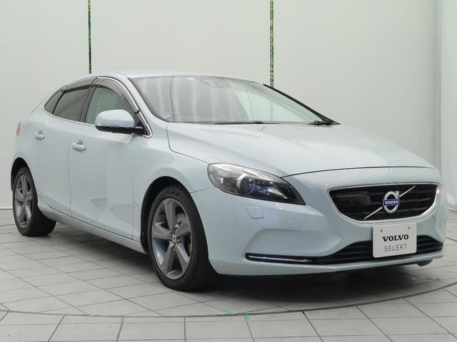 Ｖ４０ Ｔ４　ＳＥ　インテリセーフ　衝突被害軽減ブレーキ　レーダークルーズ　シートヒーター　パワーシート　純正ナビ　バックカメラ　Ｂｌｕｅｔｏｏｔｈ　フルセグＴＶ　ＨＩＤヘッドライト（22枚目）