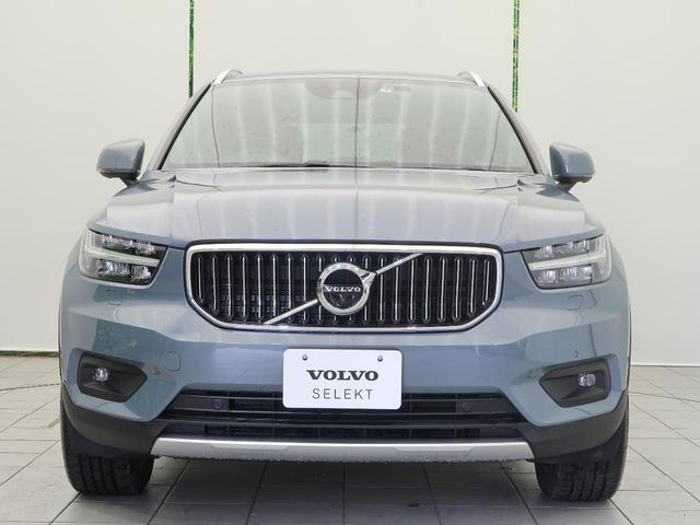 ＸＣ４０ Ｂ４　ＡＷＤ　インスクリプション　認定中古車　本革シート　ｈａｒｍａｎ／ｋａｒｄｏｎ　インテリセーフ　衝突被害軽減ブレーキ　３６０°ビューカメラ　パイロットアシスト　アダプティブクルーズコントロール　純正９インチナビ　禁煙車（18枚目）