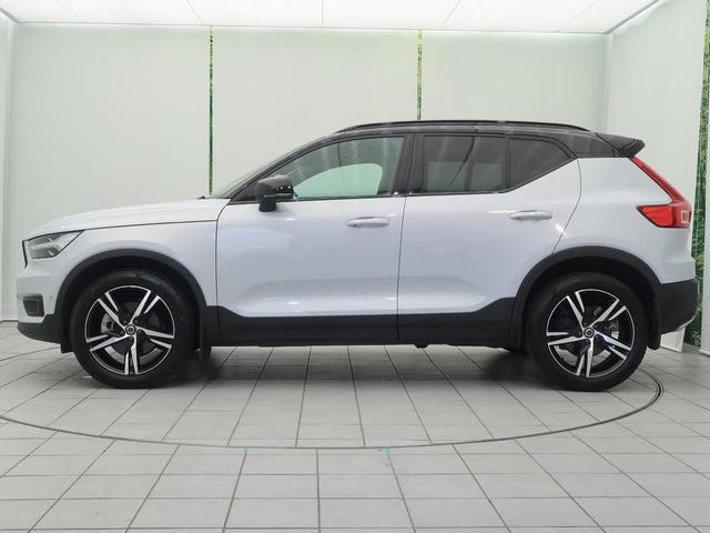 ＸＣ４０ Ｔ４　ＡＷＤ　Ｒデザイン　認定中古車　純正９インチナビ　３６０°ビューカメラ　禁煙車　インテリセーフ　シートヒーター　メモリー機能付きパワーシート　フルセグＴＶ　Ｂｌｕｅｔｏｏｔｈ　　パドルシフト　ＥＴＣ（24枚目）