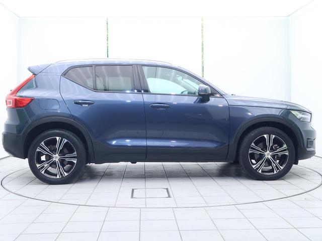 ＸＣ４０ Ｔ４　ＡＷＤ　インスクリプション　ＡＷＤ　本革シート　ｈａｒｍａｎ／ｋａｒｄｏｎ　衝突被害軽減ブレーキ　３６０°ビューカメラ　パイロットアシスト　レーダークルーズ　純正９インチナビ　レーダークルーズ　シートヒーター　パワーシート（15枚目）