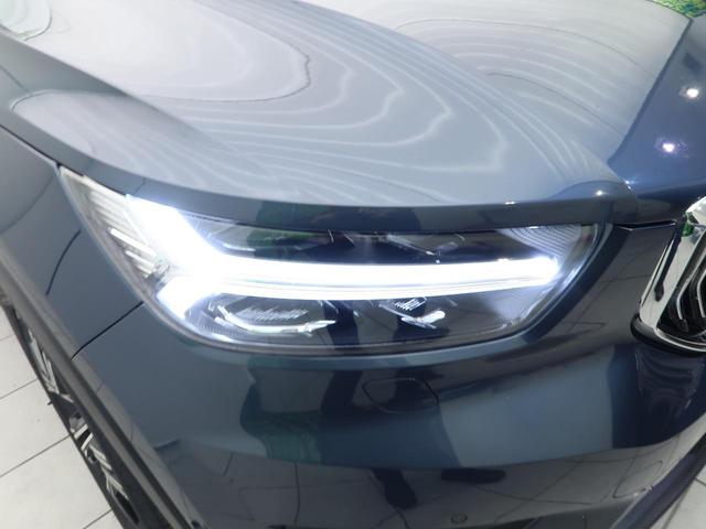 ＸＣ４０ Ｔ４　ＡＷＤ　インスクリプション　ＡＷＤ　本革シート　ｈａｒｍａｎ／ｋａｒｄｏｎ　衝突被害軽減ブレーキ　３６０°ビューカメラ　パイロットアシスト　レーダークルーズ　純正９インチナビ　レーダークルーズ　シートヒーター　パワーシート（17枚目）