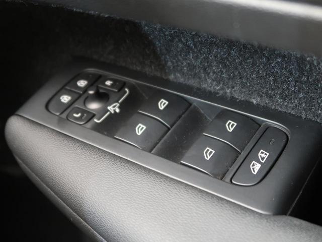 ＸＣ４０ Ｔ４　ＡＷＤ　インスクリプション　認定中古車　ＡＷＤ　パノラマガラスルーフ　茶革シート　ｈａｒｍａｎ／ｋａｒｄｏｎ　衝突被害軽減ブレーキ　３６０°ビューカメラ　パイロットアシスト　純正９インチナビ　シートヒーター（47枚目）