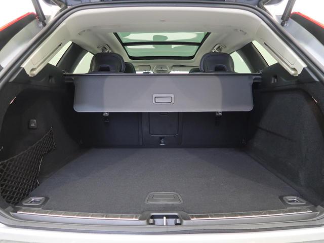 ＸＣ６０ Ｂ５　ＡＷＤ　インスクリプション　認定中古車　ｈａｒｍａｎ／ｋａｒｄｏｎオーディオ　黒革シート　クルーズコントロール　パイロットアシスト　衝突被害軽減ブレーキ　マッサージ機能付きシート　３６０°ビューカメラ（16枚目）