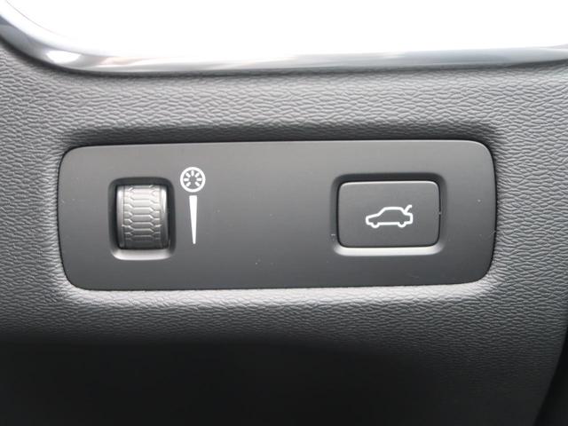 ＸＣ６０ Ｂ５　ＡＷＤ　インスクリプション　認定中古車　ｈａｒｍａｎ／ｋａｒｄｏｎオーディオ　黒革シート　クルーズコントロール　パイロットアシスト　衝突被害軽減ブレーキ　マッサージ機能付きシート　３６０°ビューカメラ（43枚目）