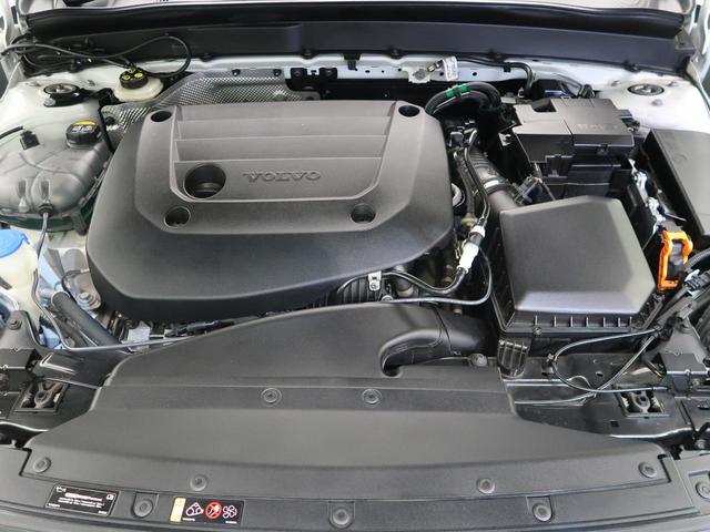 XC40 B4 AWD モメンタム 認定中古車 クライメート・パッケージ 衝突被害軽減システム 360ビューカメラ パイロットアシスト 純正9インチナビ シートヒーター ステアリングヒーター Apple Car Play(20枚目)