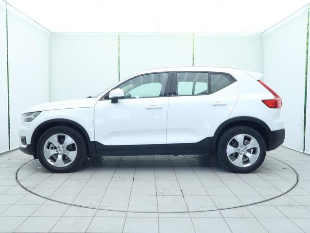 XC40 B4 AWD モメンタム 認定中古車 クライメート・パッケージ 衝突被害軽減システム 360ビューカメラ パイロットアシスト 純正9インチナビ シートヒーター ステアリングヒーター Apple Car Play(26枚目)