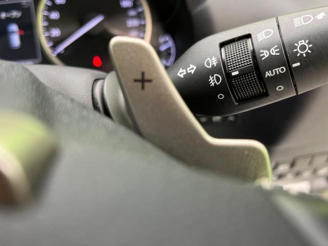 NX200t Iパッケージ 4WD メーカーナビ サイド・バックカメラ プリクラッシュセーフティシステム 3眼LEDヘッド ブラックレザーシート レーダークルーズ シートヒーター パワーバックドア ステアリングヒーター(10枚目)