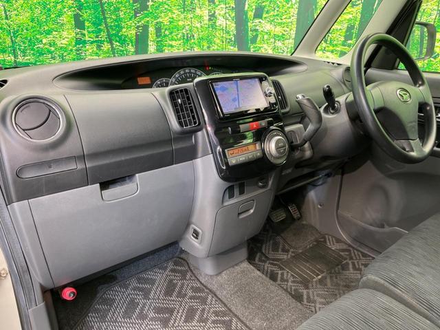 カスタムX 4WD 禁煙車 SDナビ スライドドア オートエアコン スマートキー 純正14AW HIDヘッド パワーウィンドウ ドアバイザー プライバシーガラス 地デジ CD DVD(25枚目)