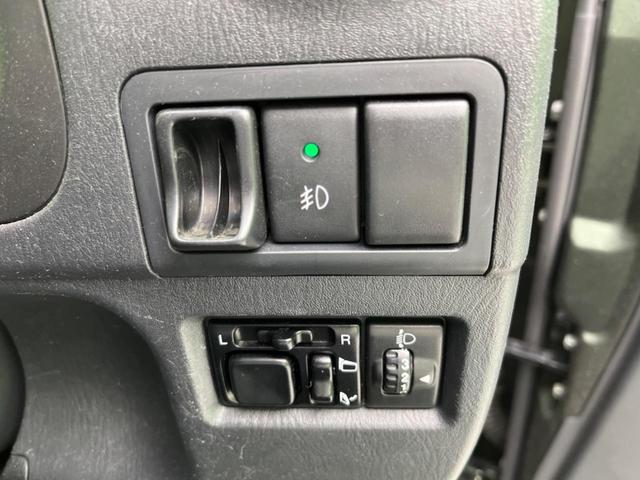 ランドベンチャー 後期 禁煙車 ワンオーナー メモリーナビ フルセグ Bluetooth 専用レザー調シート シートヒーター ETC キーレスエントリー 純正アルミ プライバシーガラス(27枚目)