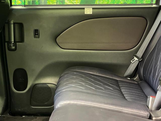 セレナ Ｇ　４ＷＤ　純正１０型ナビ　フリップダウンモニター　バックカメラ　両側電動ドア　ＥＴＣ　ドライブレコーダー　全方位運転支援　レザー調シート　インテリキー　ＬＥＤヘッド（42枚目）