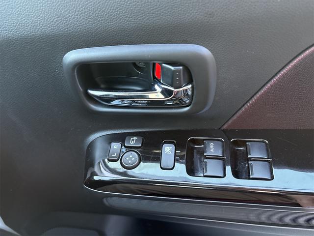 パワーウィンドウ付き☆運転席で全部の窓を開閉することが可能！！快適にドライブをお楽しみいただけます☆