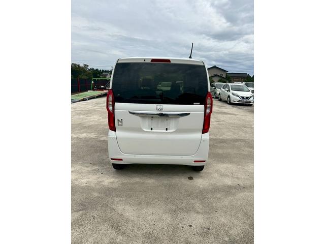 Ｎ－ＢＯＸ ＥＸ　メモリーナビ　フルセグ　バックカメラ　ＥＴＣ　アルミホイール　スマートキー　運転席・助手席・サイドエアバック　ＡＢＳ　横滑り防止装置　盗難防止システム　エアコン　パワステ　パワーウインドウ（5枚目）