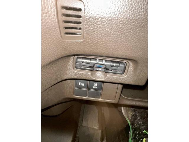 Ｎ－ＢＯＸ ＥＸ　メモリーナビ　フルセグ　バックカメラ　ＥＴＣ　アルミホイール　スマートキー　運転席・助手席・サイドエアバック　ＡＢＳ　横滑り防止装置　盗難防止システム　エアコン　パワステ　パワーウインドウ（14枚目）