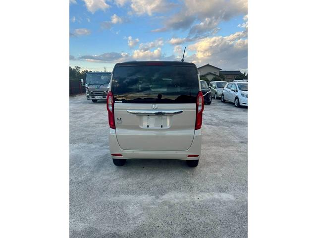 Ｎ－ＢＯＸ Ｌ　両側パワースライドドア　メモリーナビ　フルセグ　バックカメラ　アルミホイール（4枚目）